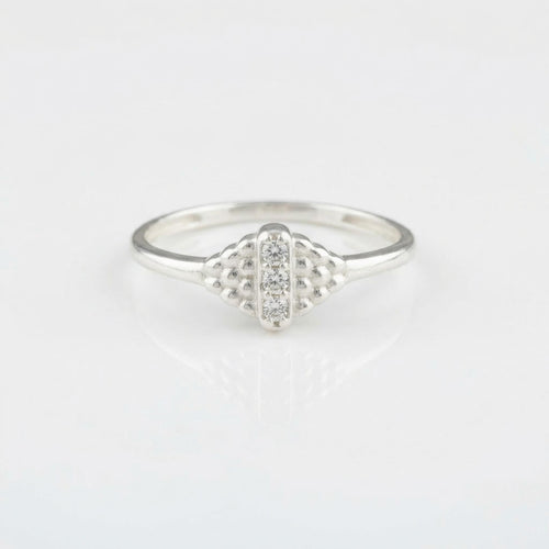 Art Deco White Gold Diamond Cluster Ring – Vintage Engagement Band