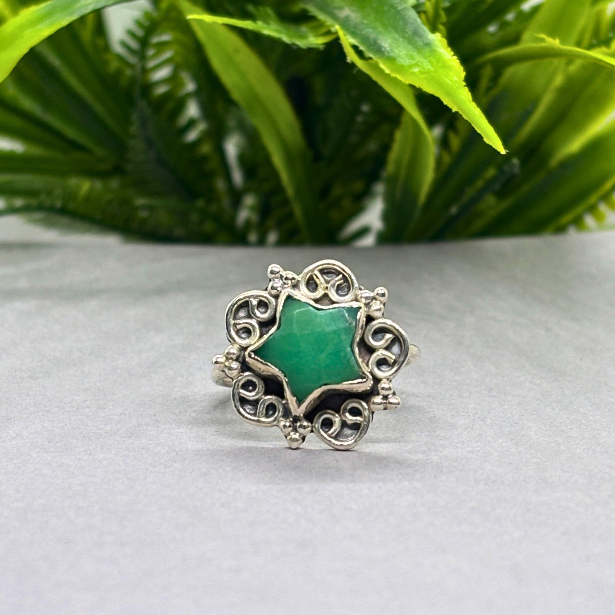 Green Onyx Star Ring: 925 Sterling Silver Celestial Jewelry