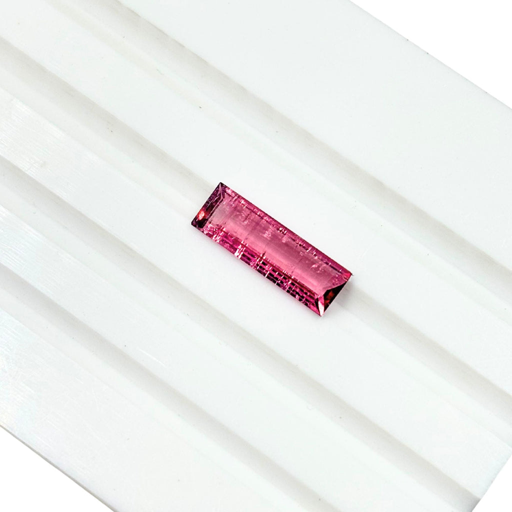 Natural 2.76ct Natural Pink Tourmaline 16x5.2 mm Baguette Loose Faceted Gemstone