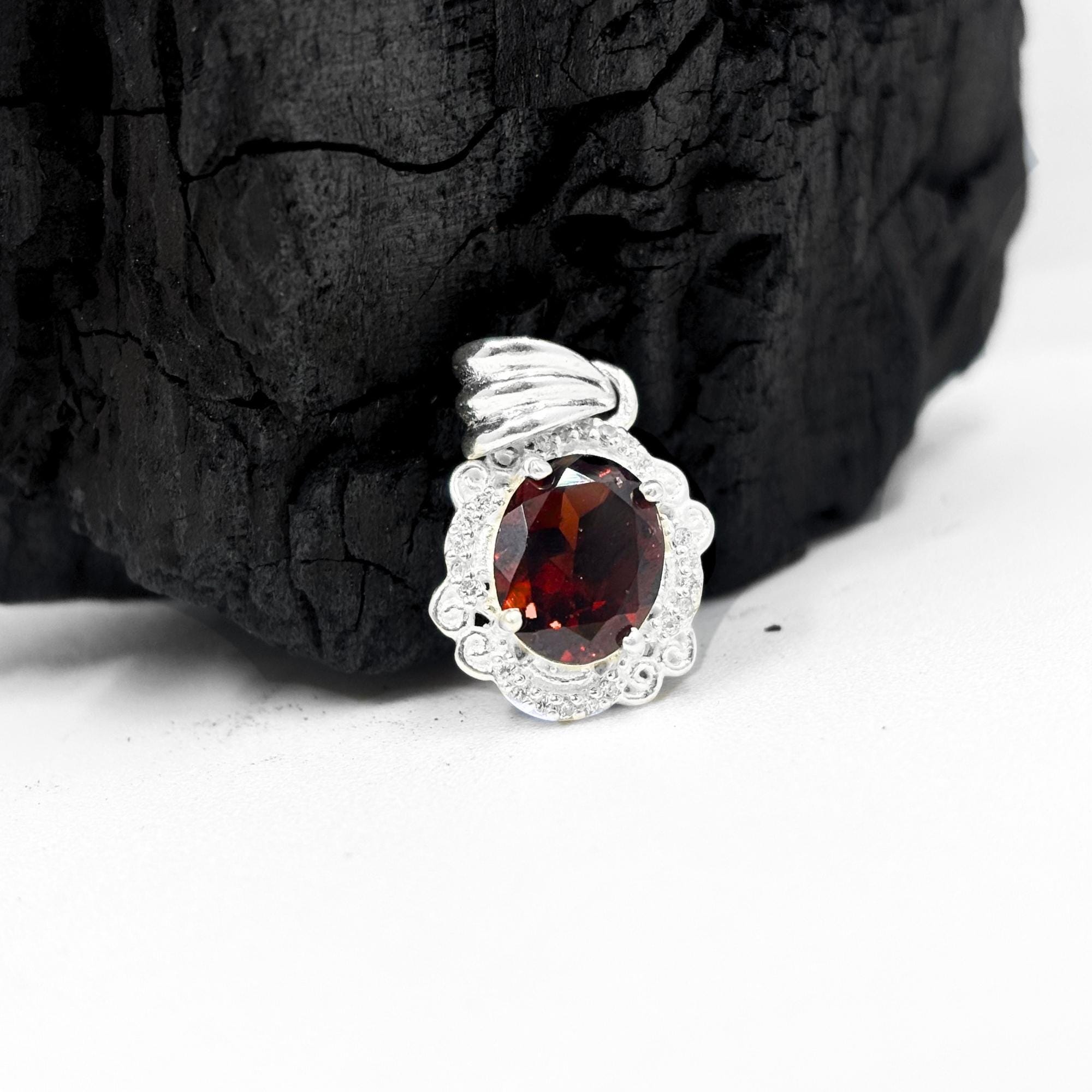 Garnet CZ Halo Pendant in 925 Sterling Silver – Vintage Style Oval Red Gemstone Necklace, January Birthstone Jewelry Gift for Her