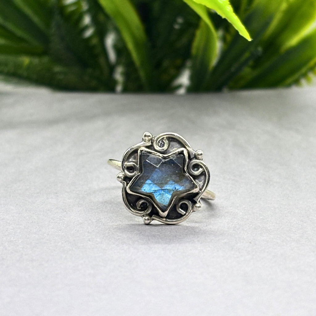 Labradorite Star Ring: Adjustable Sterling Silver Celestial Jewelry