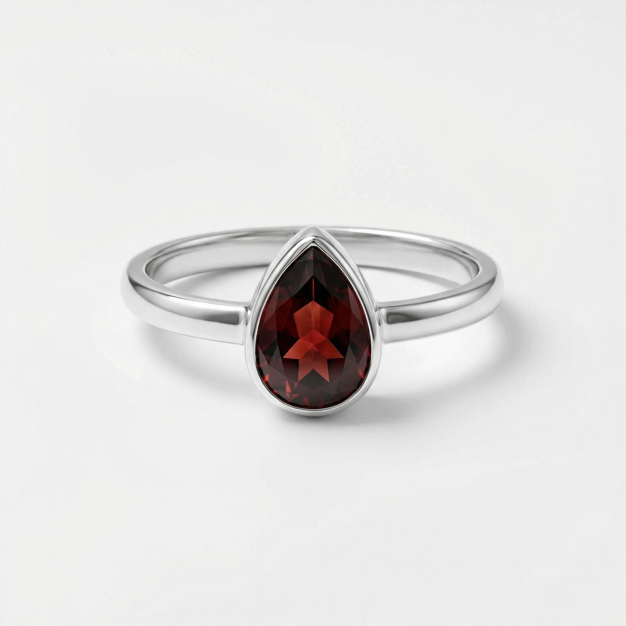 Garnet Pan Ring: Sterling Silver, January Birthstone