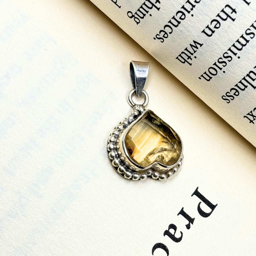 Vintage Style Citrine Heart Pendant in 925 Sterling Silver – Beaded Frame Yellow Gemstone Necklace, November Birthstone Jewelry Gift for Her