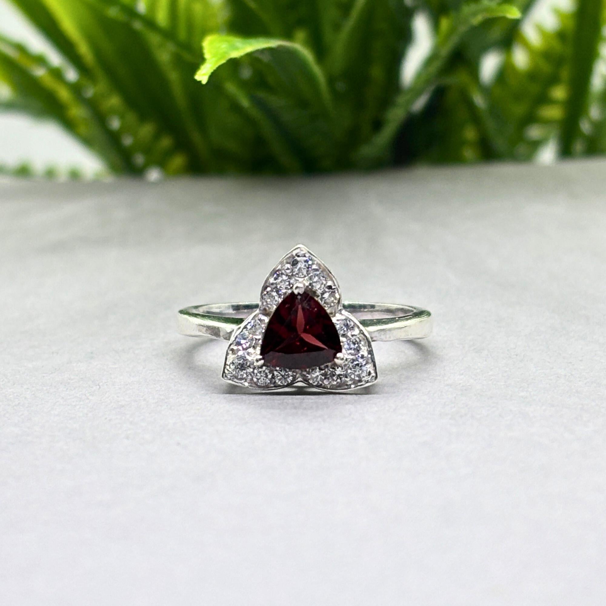 Natural Garnet Ring | 925 Sterling Silver | January Birthstone | Floral Gemstone Band | Handmade in Jaipur
