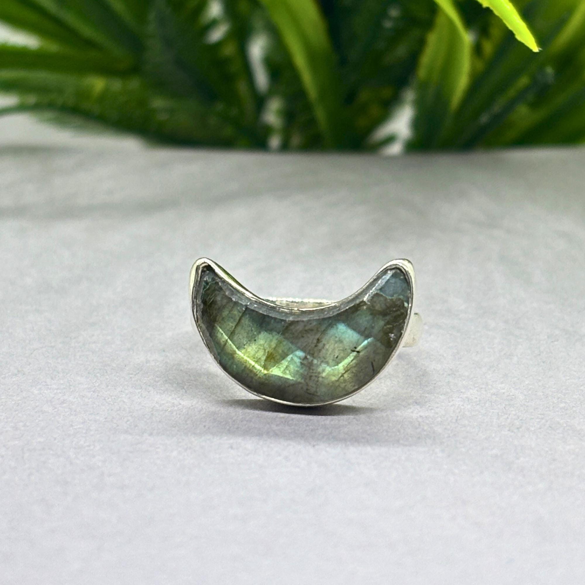 Natural Labradorite Ring | 925 Sterling Silver | Moon Gemstone Band | Handmade Ring Jaipur