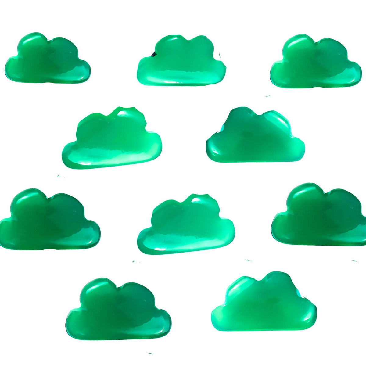 AAA Green Onyx Cloud Charms, Carved Gemstone Beads (5 Pcs)