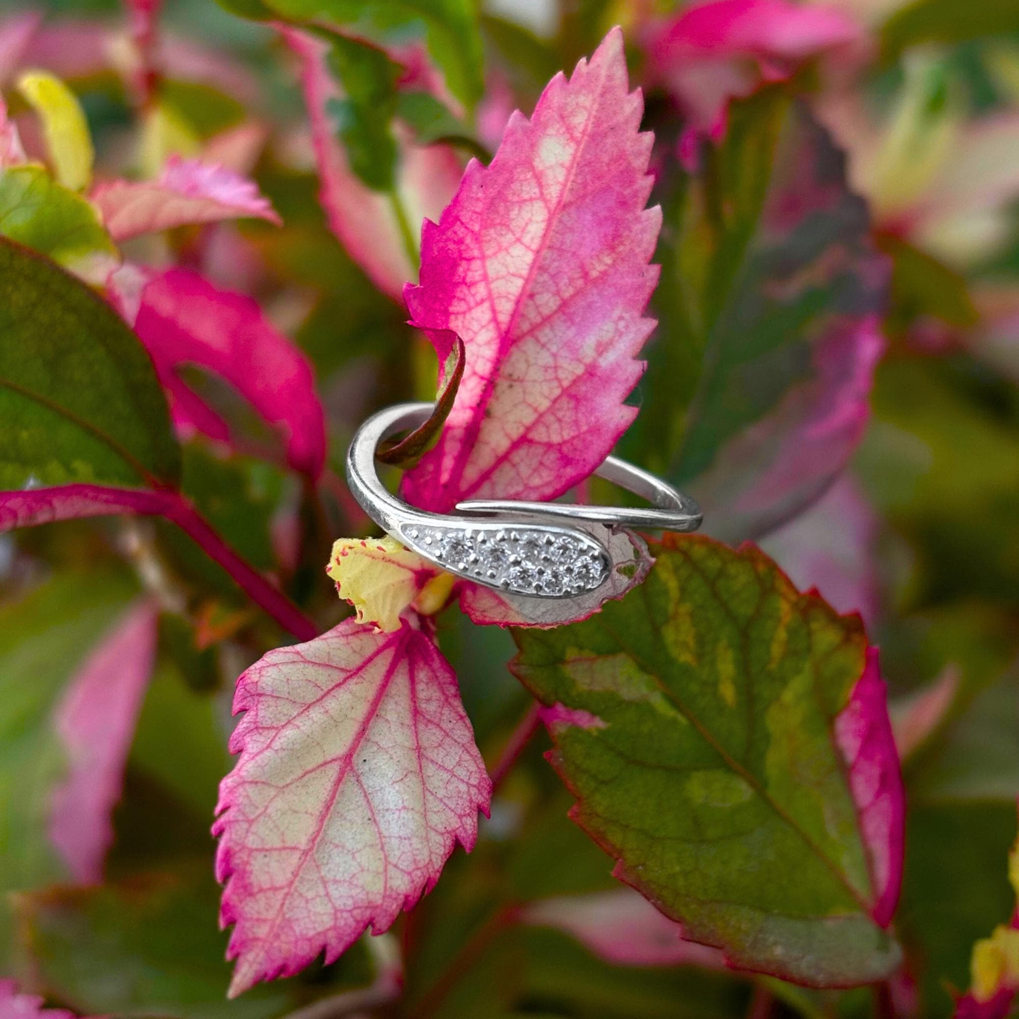 925 Sterling Silver CZ Halo Ring - Dainty Pavé Navette Design, Minimalist Promise Ring, Elegant Cubic Zirconia Stacking Jewelry Gift for Her