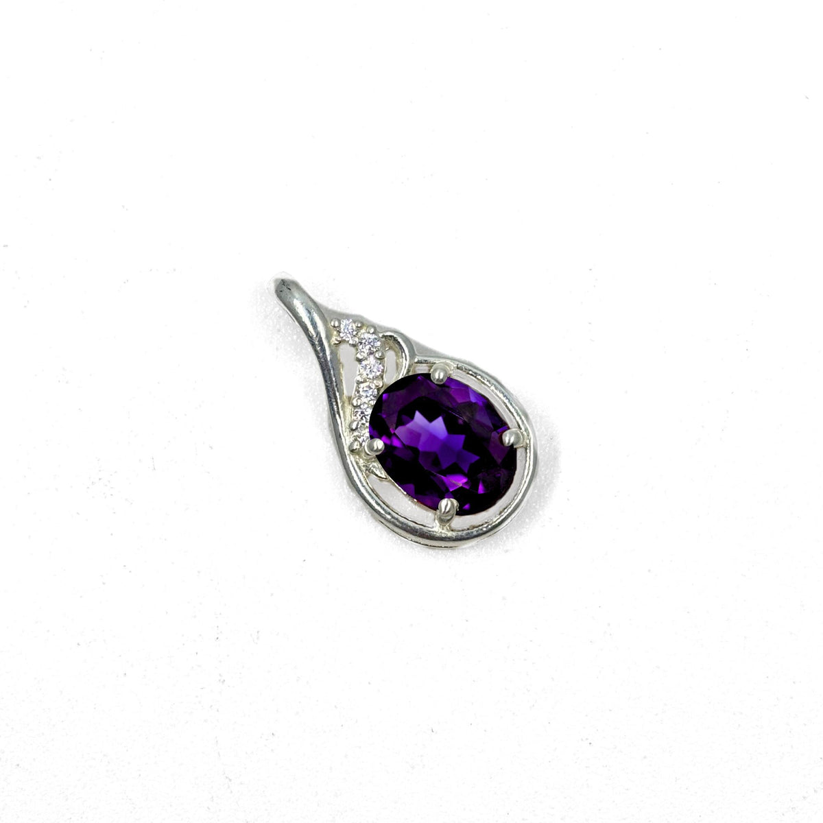 Amethyst Oval CZ Pendant in 925 Sterling Silver – Elegant Purple Gemstone Necklace, Sparkling February Birthstone Jewelry Gift for Her