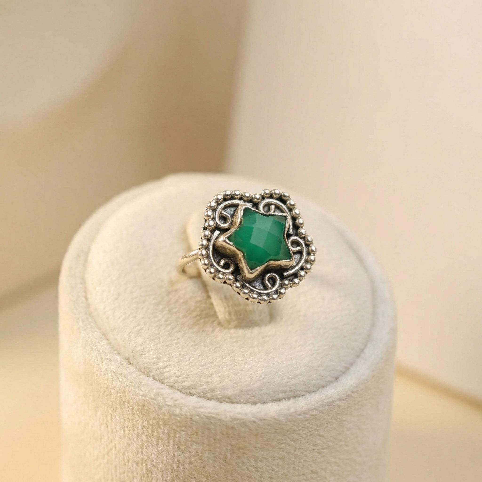 Green Onyx Star Ring: 925 Sterling Silver Celestial Jewelry