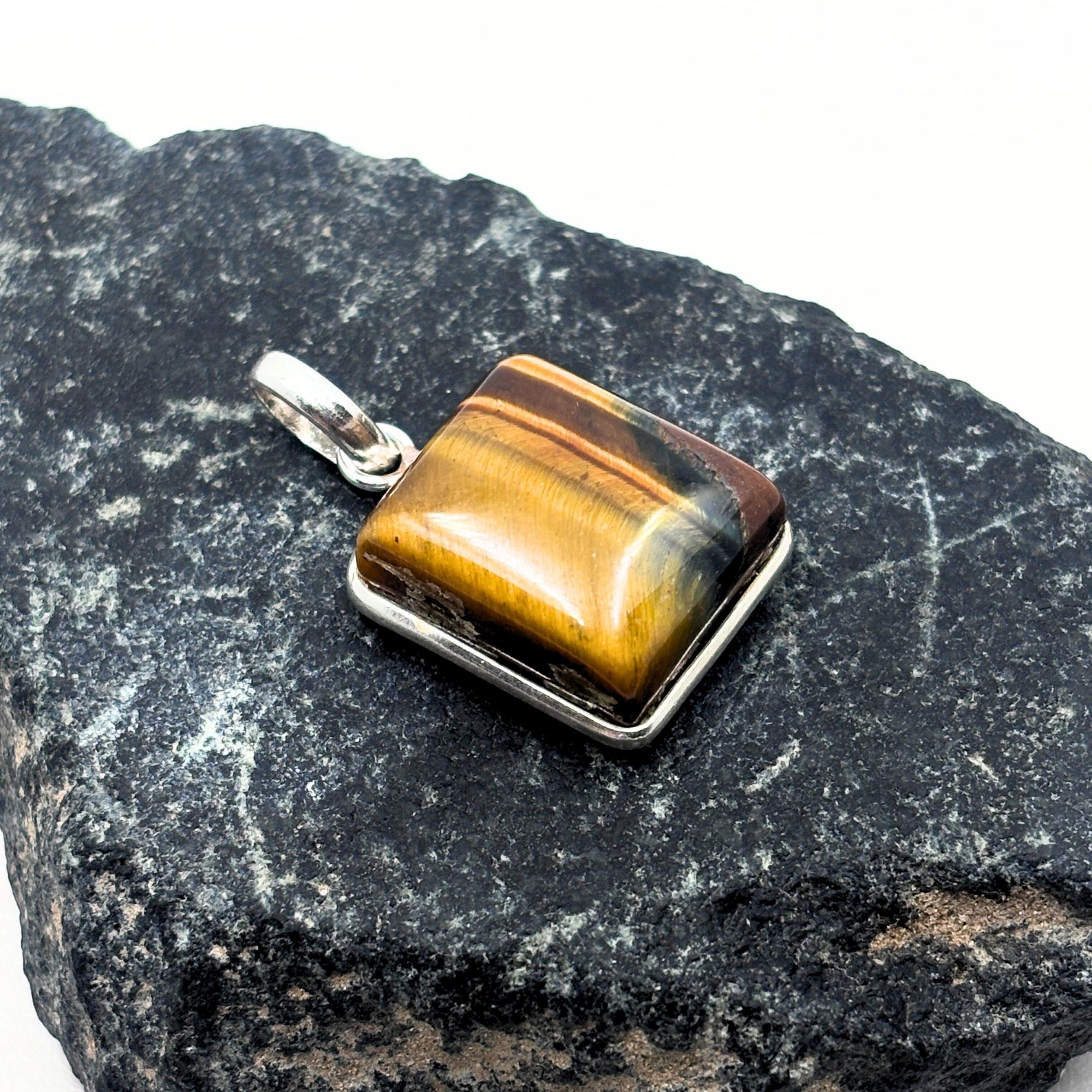 Tiger Eye Pendant Necklace, 925 Sterling Silver Natural Gemstone Protection Necklace, Healing Crystal Gift for Her