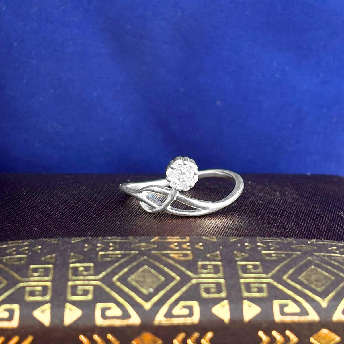 925 Sterling Silver CZ Infinity Ring - Dainty Swirl Band Sparkling Solitaire, Romantic Promise Ring, Everyday Stacking Jewelry Gift for Her